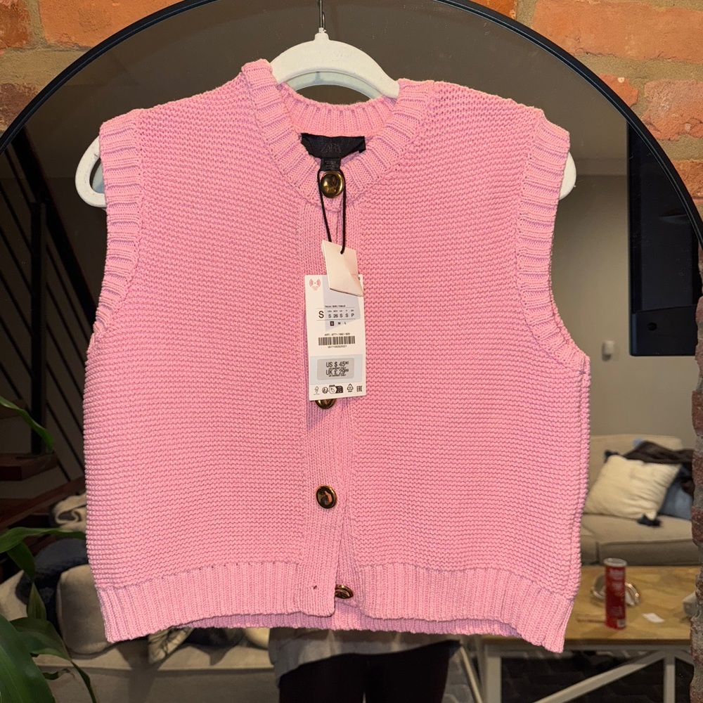 Zara Pink Knit Sleeveless Cardigan
